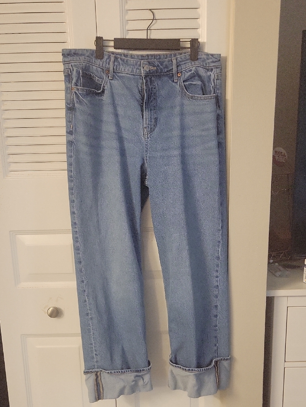 Old Navy Extra High Rise Wide Leg Jeans